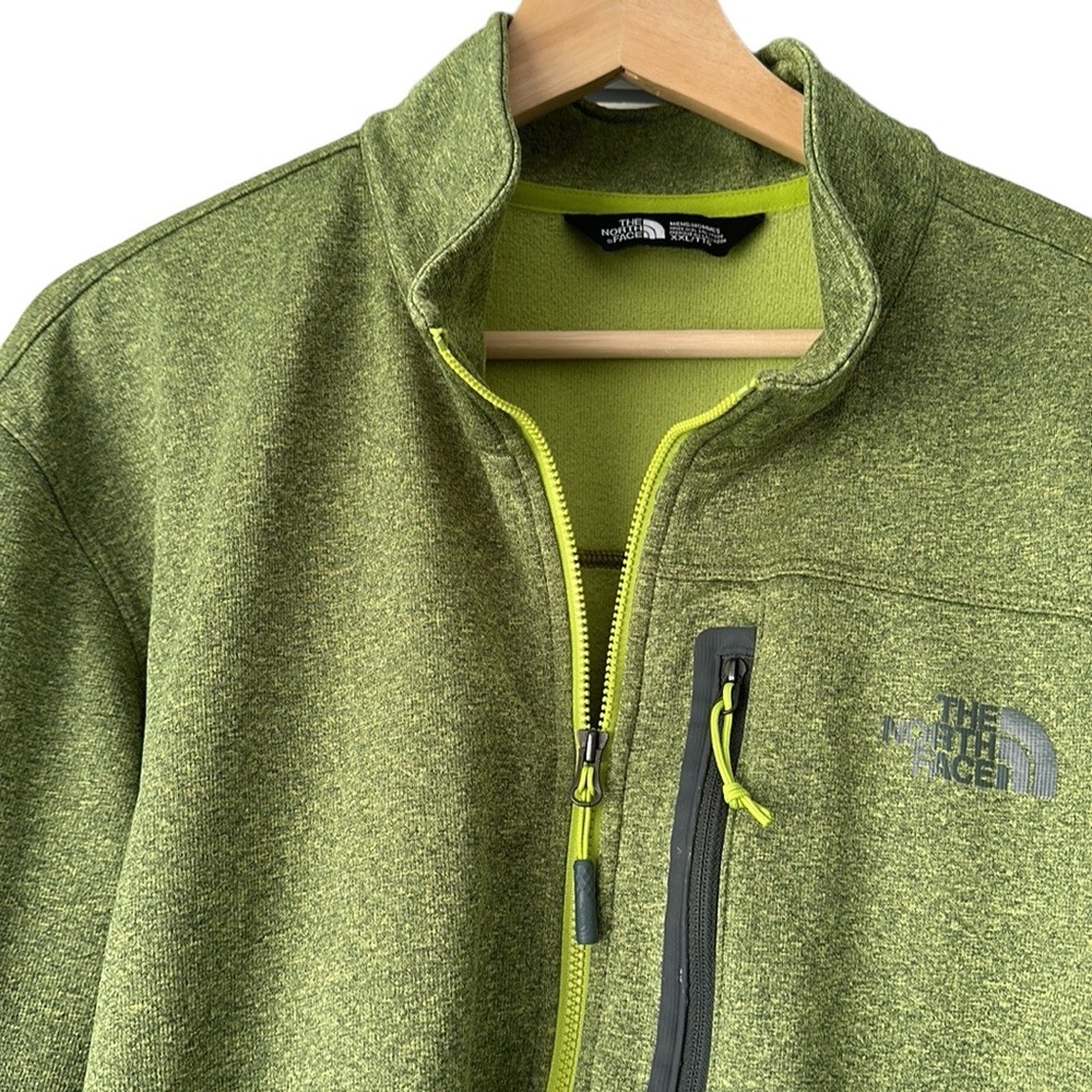 The North face mens half zip outdoor athleisure athletic sweatshirt size XXL
